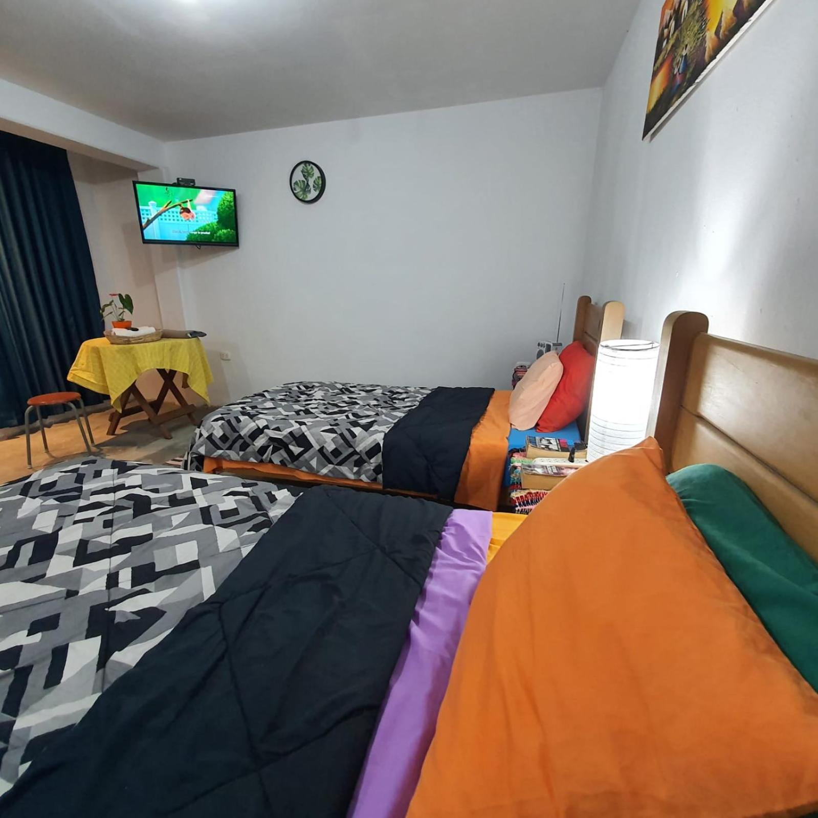 Lima Airport Hostel With Free Airport Pick Up Callao ภายนอก รูปภาพ