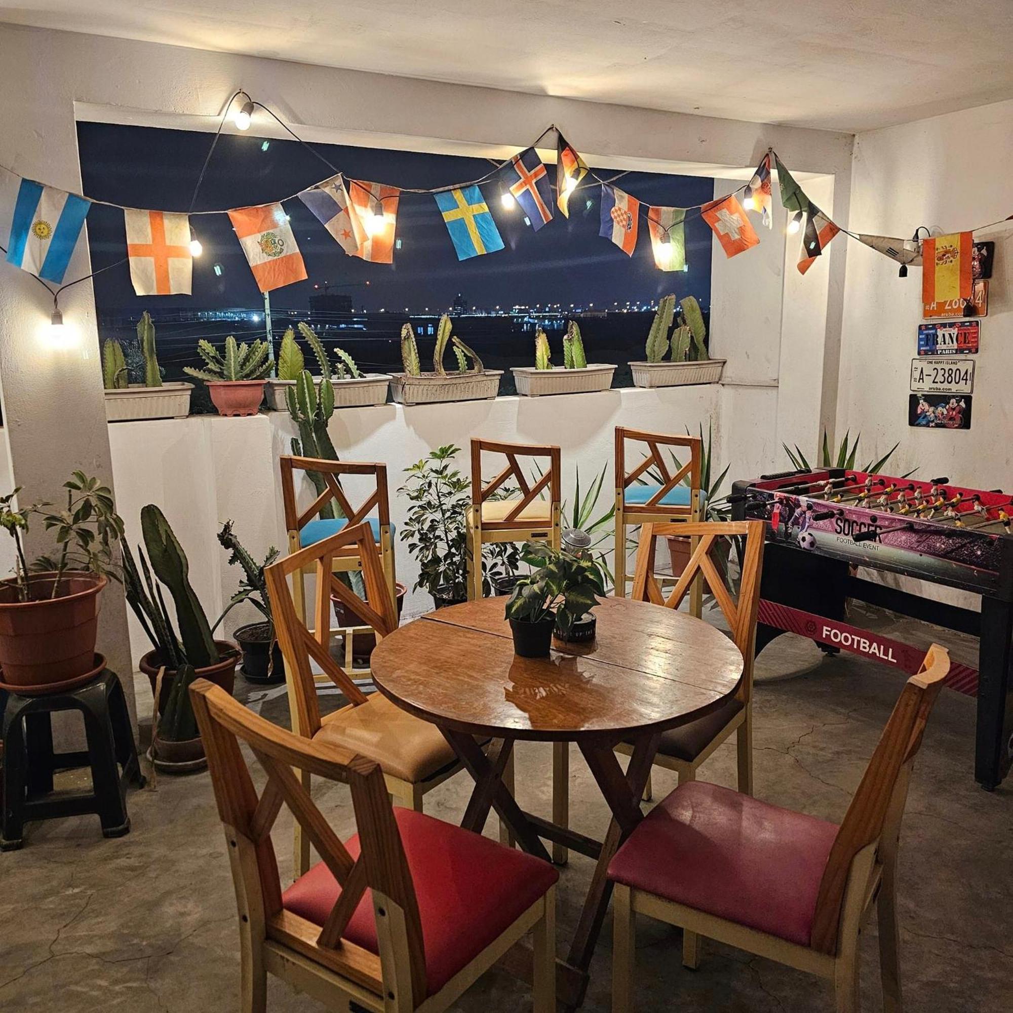 Lima Airport Hostel With Free Airport Pick Up Callao ภายนอก รูปภาพ