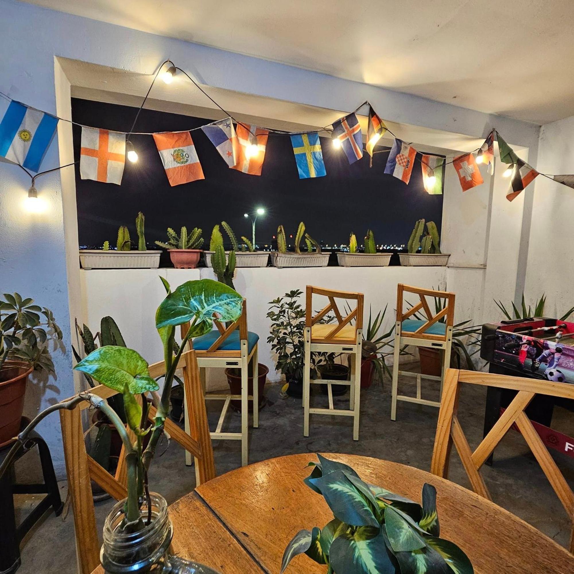 Lima Airport Hostel With Free Airport Pick Up Callao ภายนอก รูปภาพ