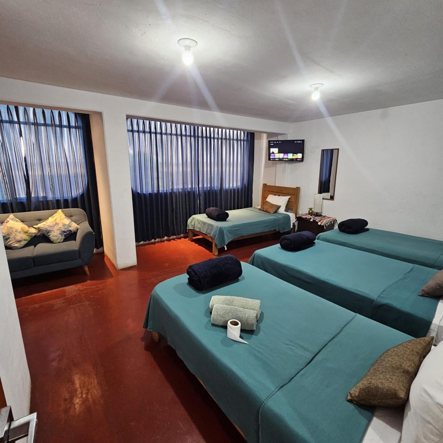 Lima Airport Hostel With Free Airport Pick Up Callao ภายนอก รูปภาพ
