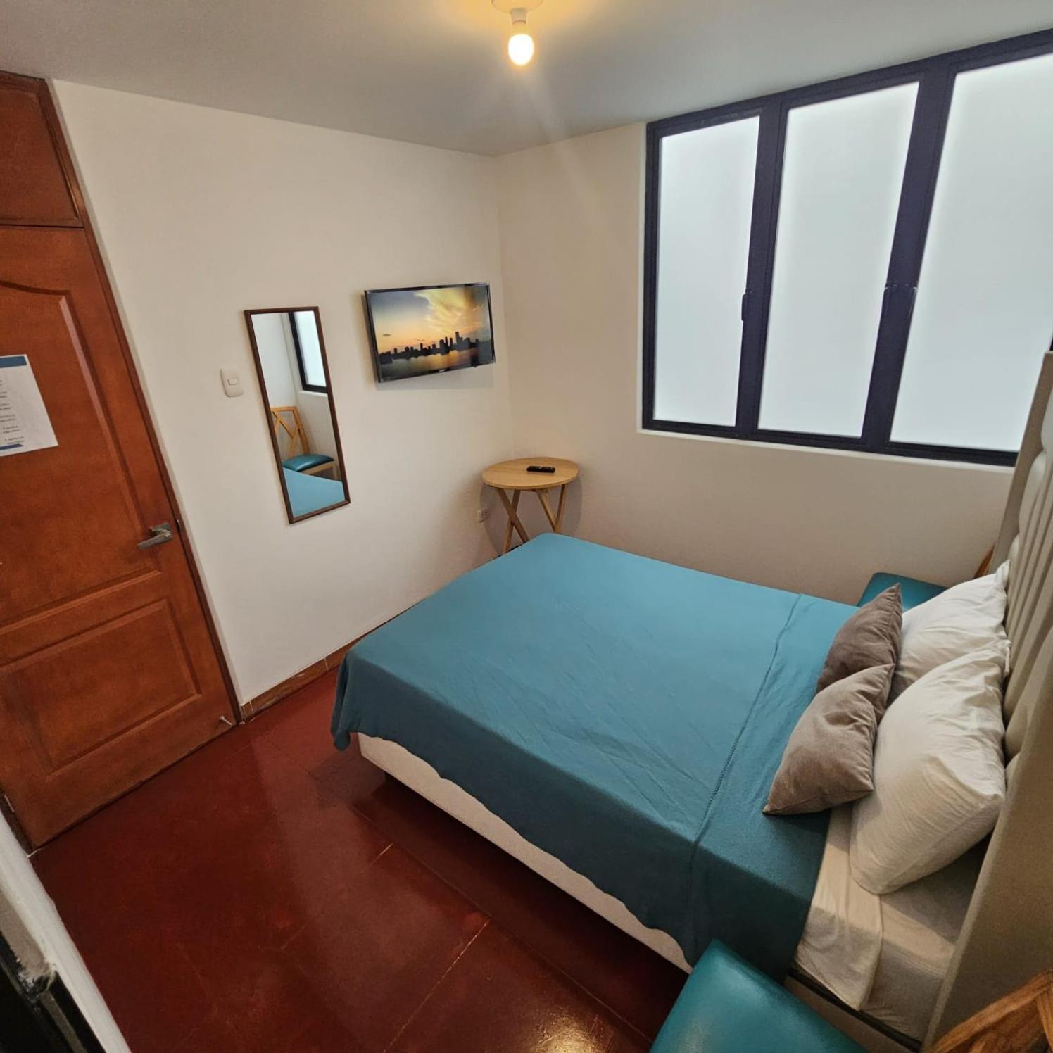 Lima Airport Hostel With Free Airport Pick Up Callao ภายนอก รูปภาพ