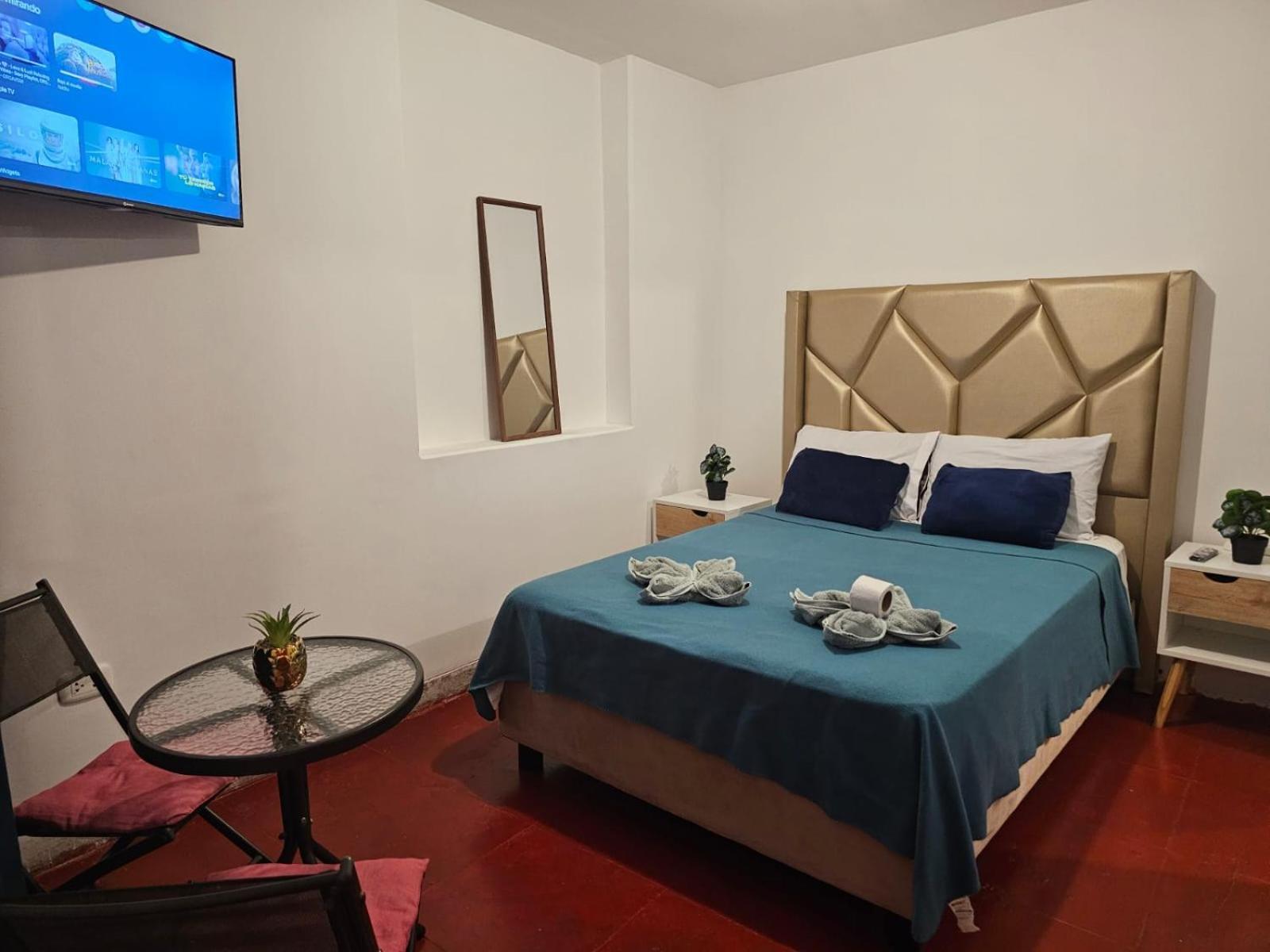 Lima Airport Hostel With Free Airport Pick Up Callao ภายนอก รูปภาพ