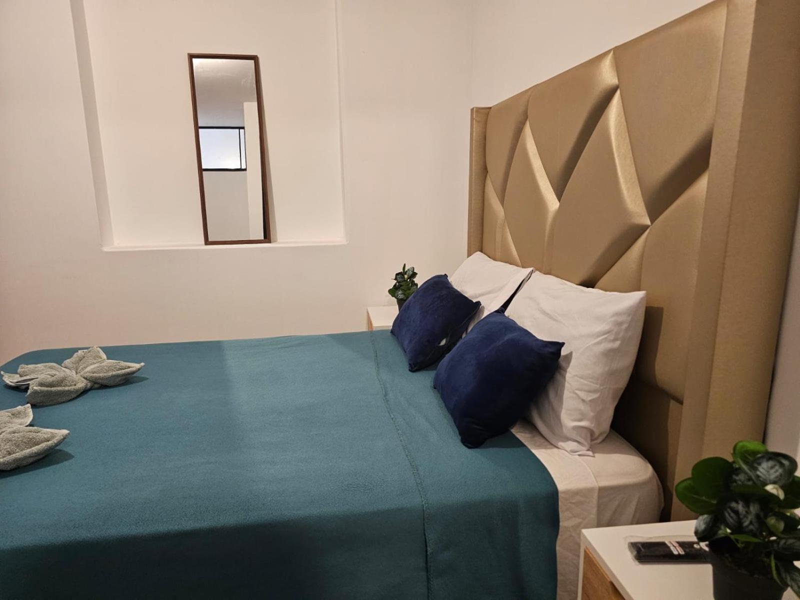 Lima Airport Hostel With Free Airport Pick Up Callao ภายนอก รูปภาพ